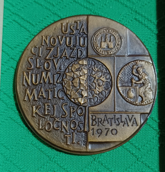 1970 - Bratislava , Ustavnovujúci zjazd SNS, A. Peter