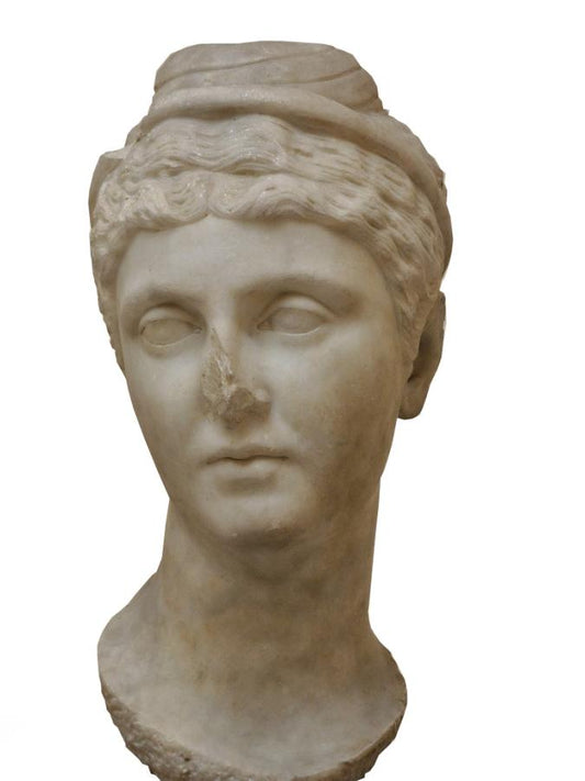 Faustina st.  (manž. Antomina Pia  posmrt. sestercius po r. 141 AETERNITAS S-C pekný